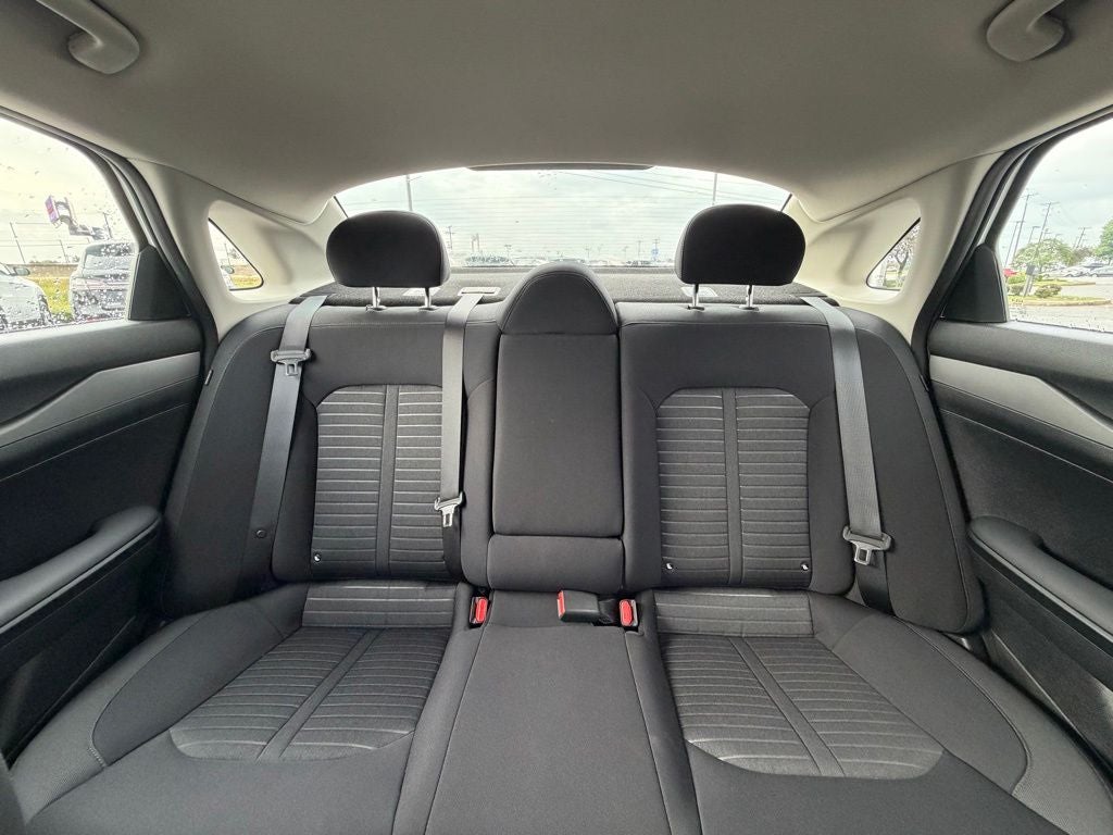 2026 Kia K5 LXS