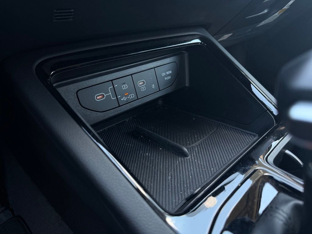 2025 Kia K5 EX