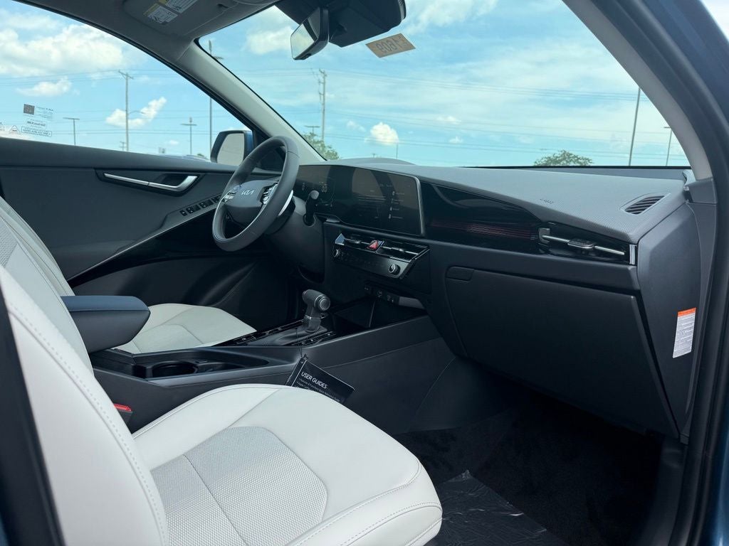 2026 Kia Niro EX