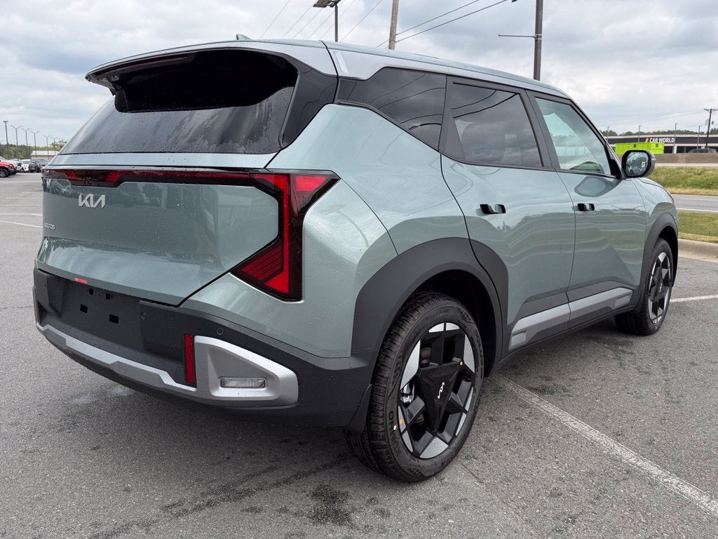 2027 Kia Seltos EX