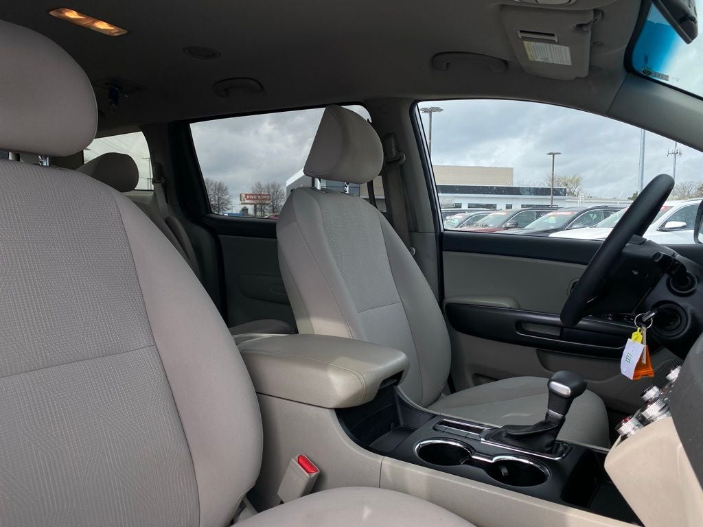 2021 Kia Sedona LX