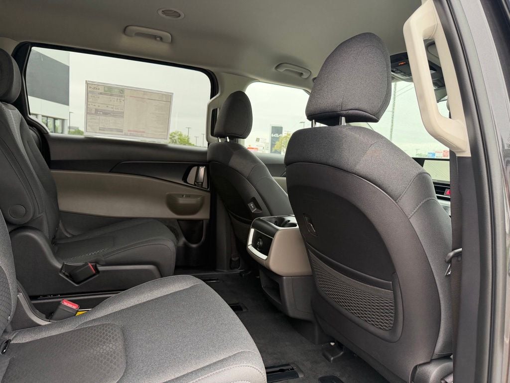 2026 Kia Carnival LX