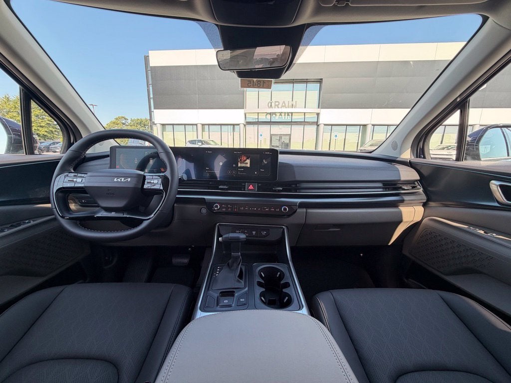 2027 Kia Carnival LXS