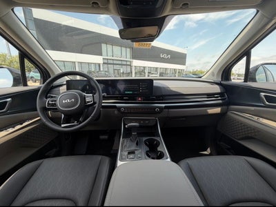 2027 Kia Carnival LXS