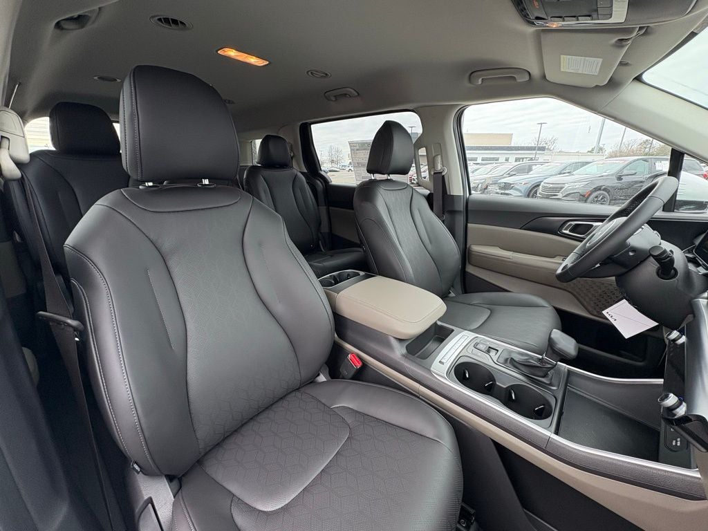 2026 Kia Carnival LXS