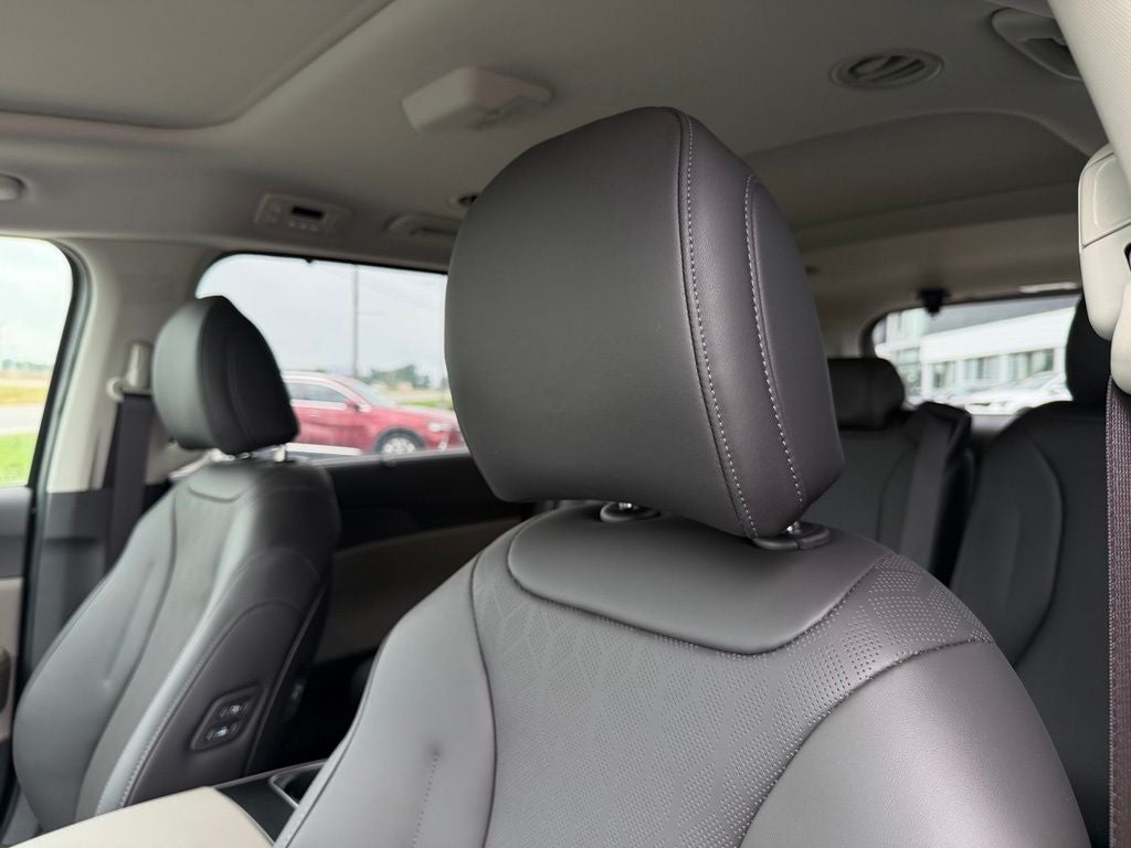2026 Kia Carnival SX