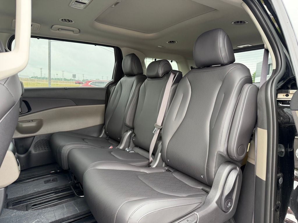 2026 Kia Carnival SX
