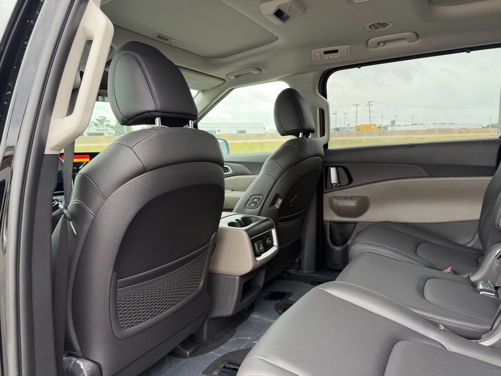 2026 Kia Carnival SX