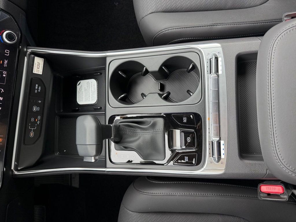 2027 Kia Carnival SX Prestige