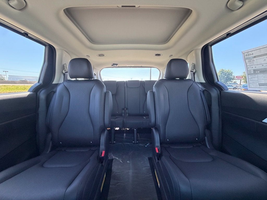 2027 Kia Carnival SX