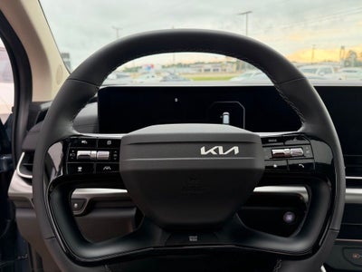 2027 Kia Carnival SX