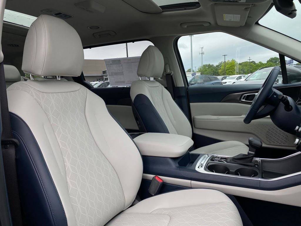2026 Kia Carnival SX