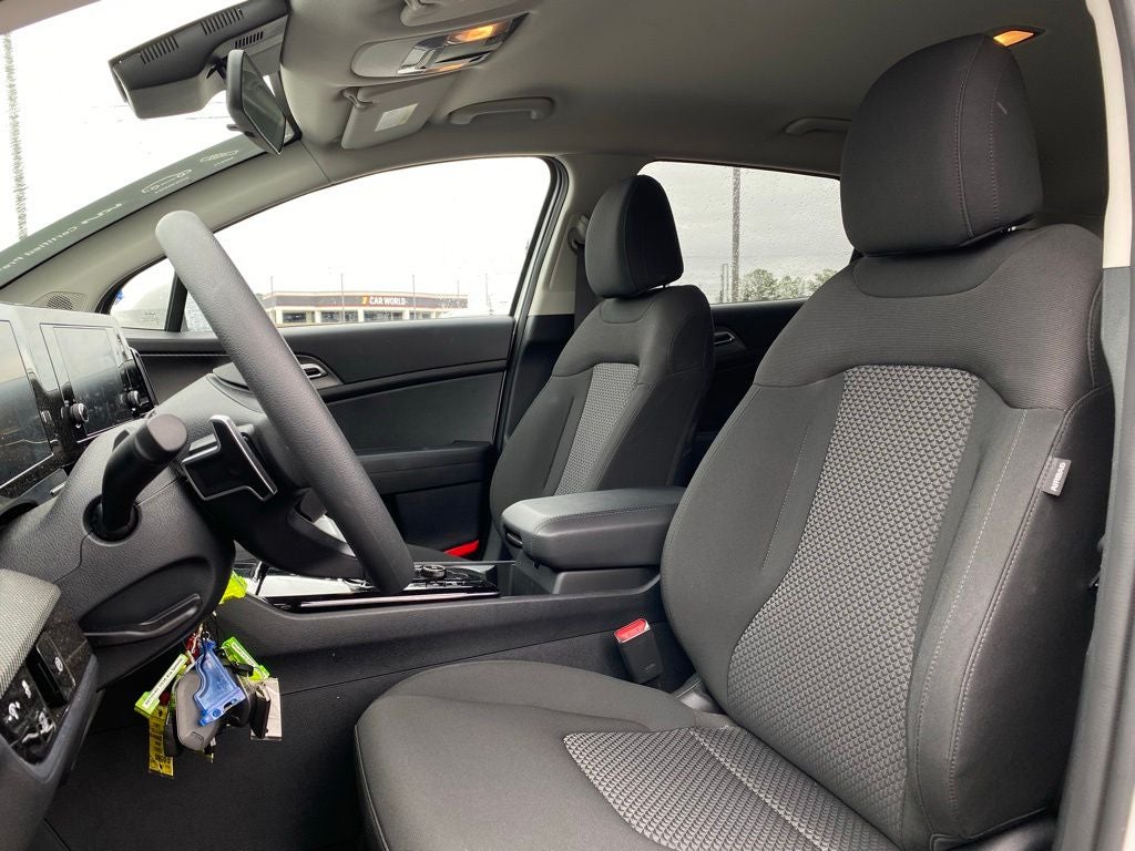 2025 Kia Sportage Hybrid LX