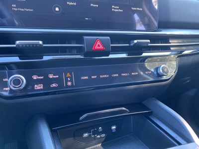 2026 Kia Sportage Hybrid LX