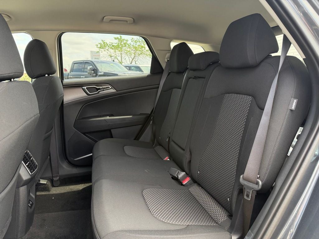 2026 Kia Sportage Hybrid LX