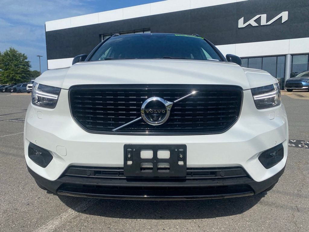 2021 Volvo XC40 R-Design *Advanced Package/Climate Package