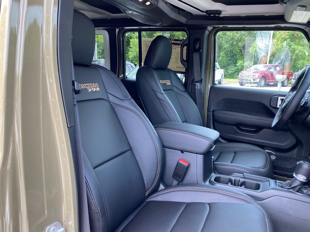 2025 Jeep Wrangler Rubicon 392