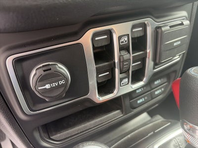 2025 Jeep Gladiator Nighthawk SUPER CLEAN 1 OWNER!!