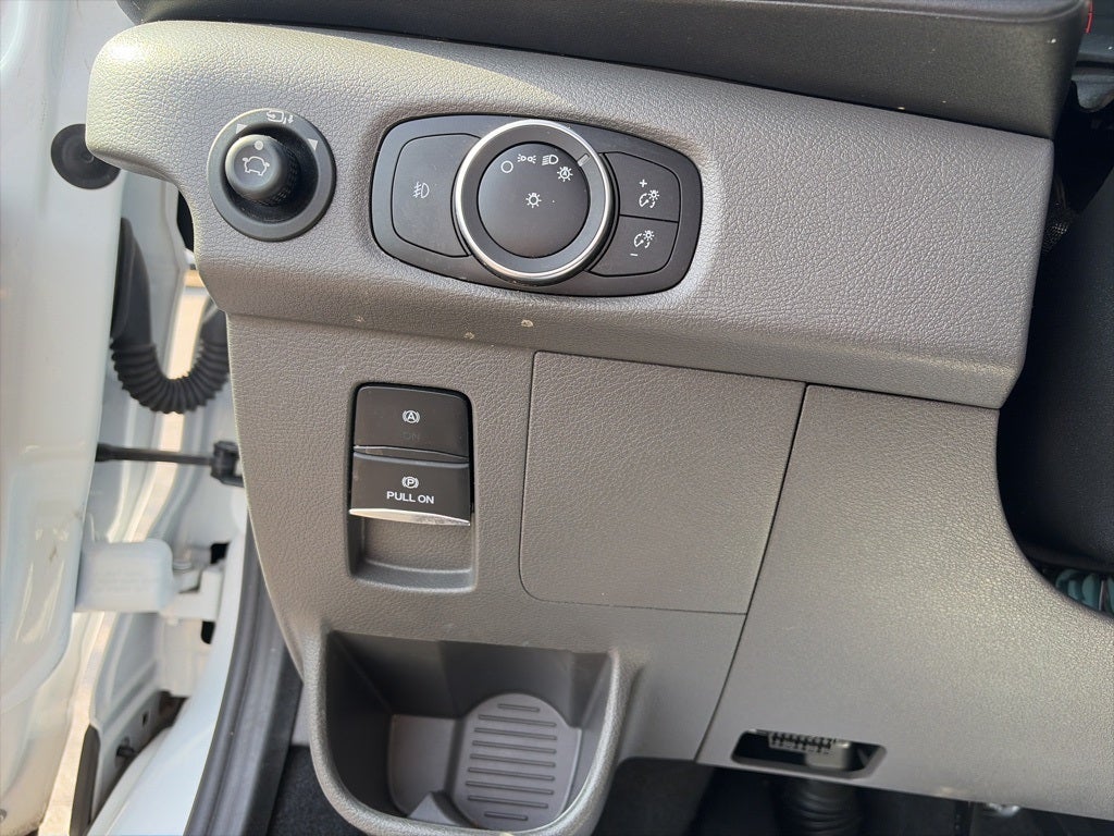 2024 Ford Transit-350 XLT LOW ROOF PASSENGER, XLT