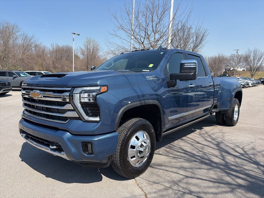 2025 Chevrolet Silverado 3500HD High Country PREMIUM/TECH PKG
