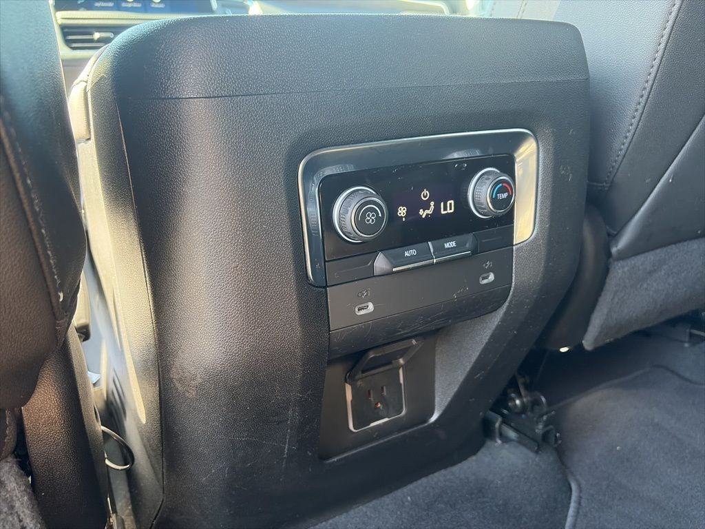 2022 Chevrolet Suburban Z71 1 OWNER NEW BFGoodrich AT Tires