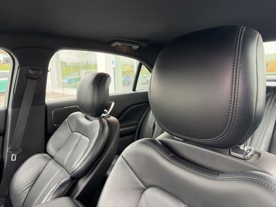 2018 Lincoln Continental Select