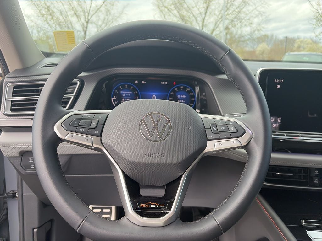 2025 Volkswagen Atlas 2.0T Peak Edition CLEAN 1-OWNER CARFAX