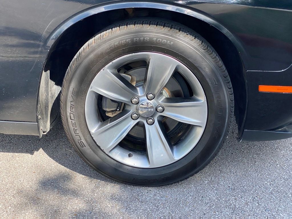 2015 Dodge Challenger SXT