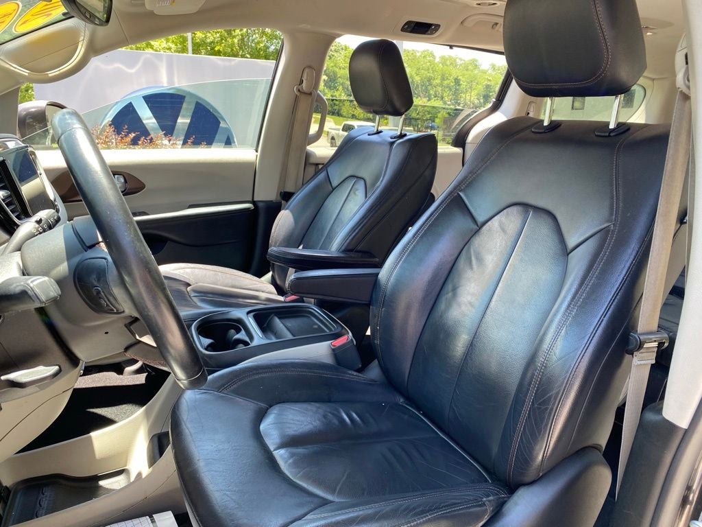 2017 Chrysler Pacifica Touring L