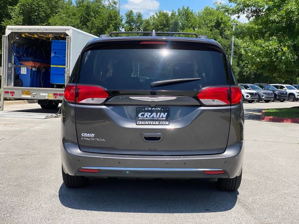 2017 Chrysler Pacifica Touring L