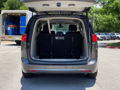 2017 Chrysler Pacifica Touring L
