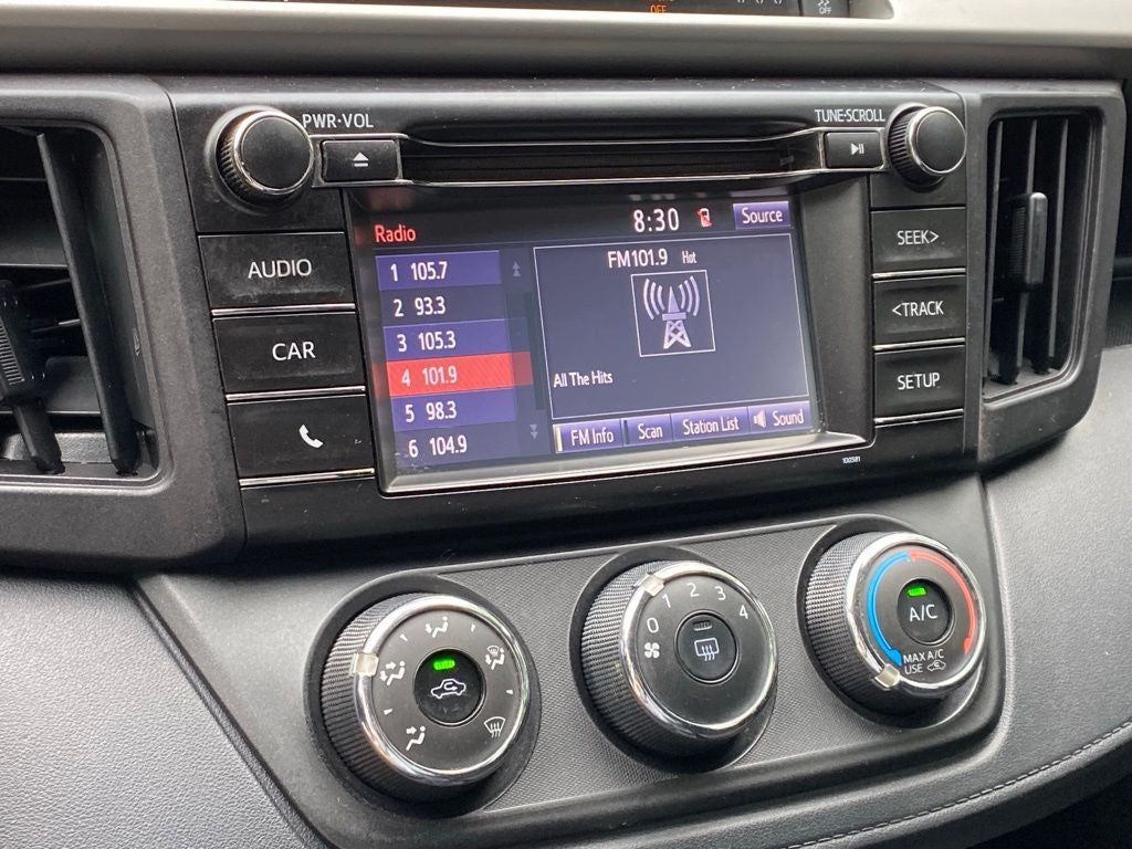 2017 Toyota RAV4 LE