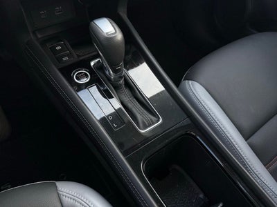 2021 Nissan Kicks SR CLEAN CAFAX PREMIUM PACKAGE