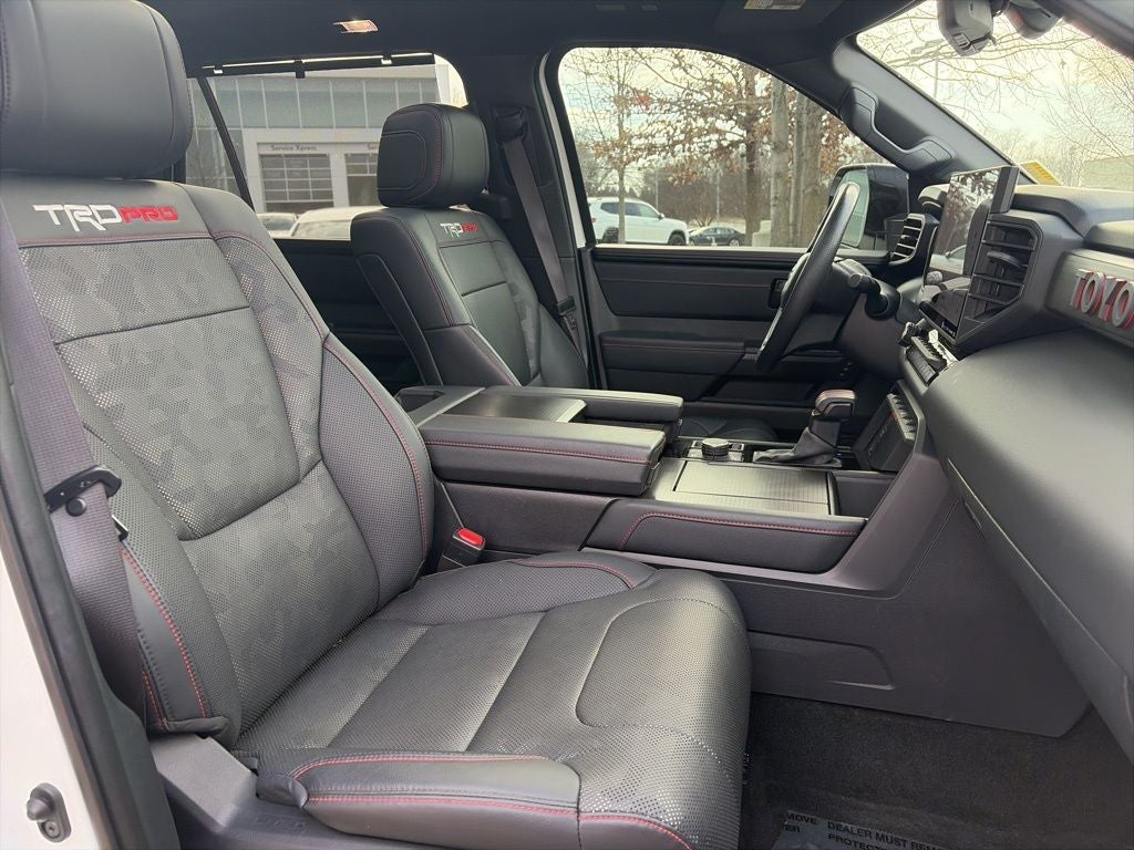 2024 Toyota Sequoia TRD Pro LOCAL VEHICLE, CLEEAN 1-OWNER CARFAX!!!!