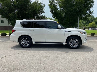 2020 INFINITI QX80 LUXE