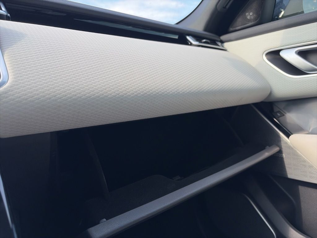 2021 Land Rover Range Rover Velar P250 R-Dynamic S