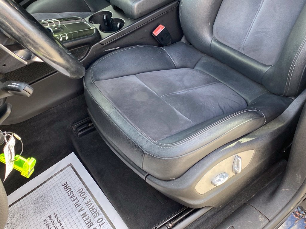 2017 Porsche Macan Base