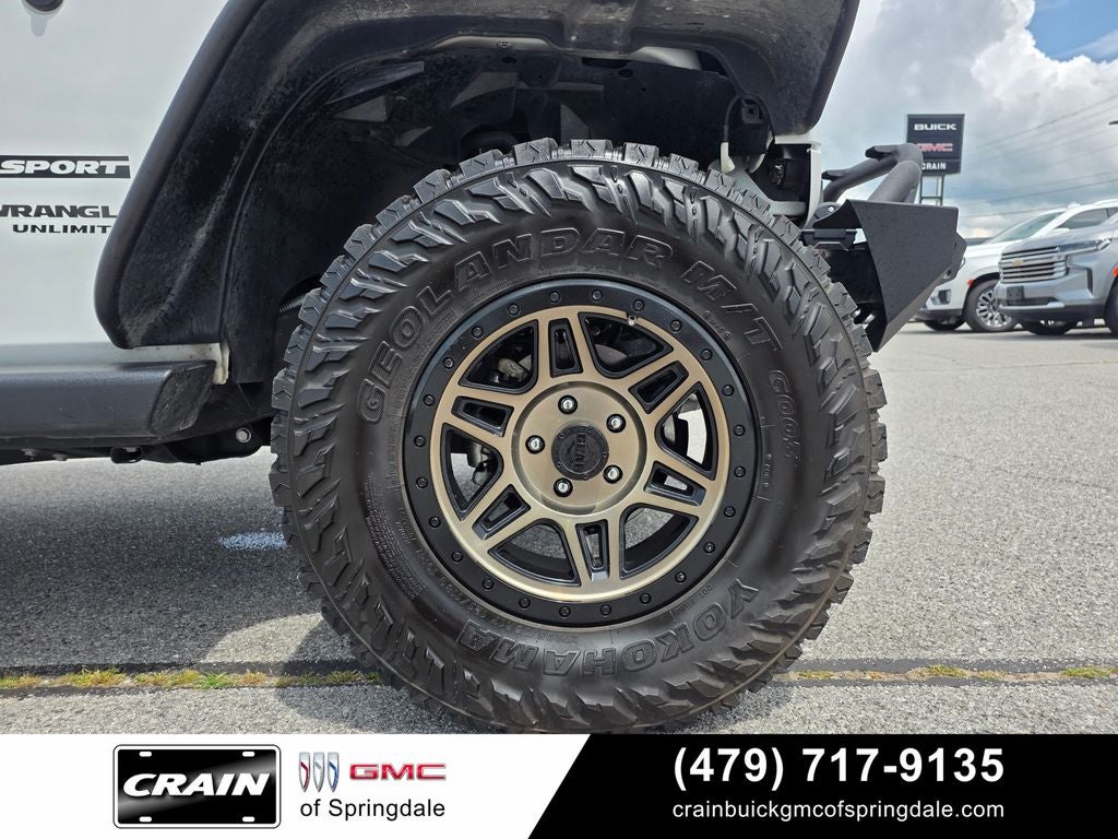 2017 Jeep Wrangler Unlimited Sport LIFTED AFTERMARKET WHEELS WINCH