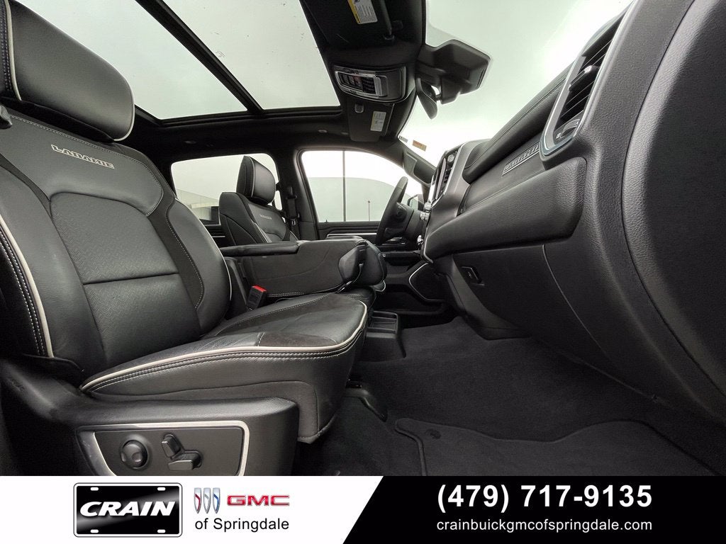 2025 RAM 1500 Laramie Dual–Pane Panoramic Sunroof