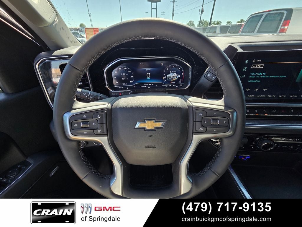 2025 Chevrolet Silverado 3500HD LTZ Gooseneck/5th Wheel Prep Package