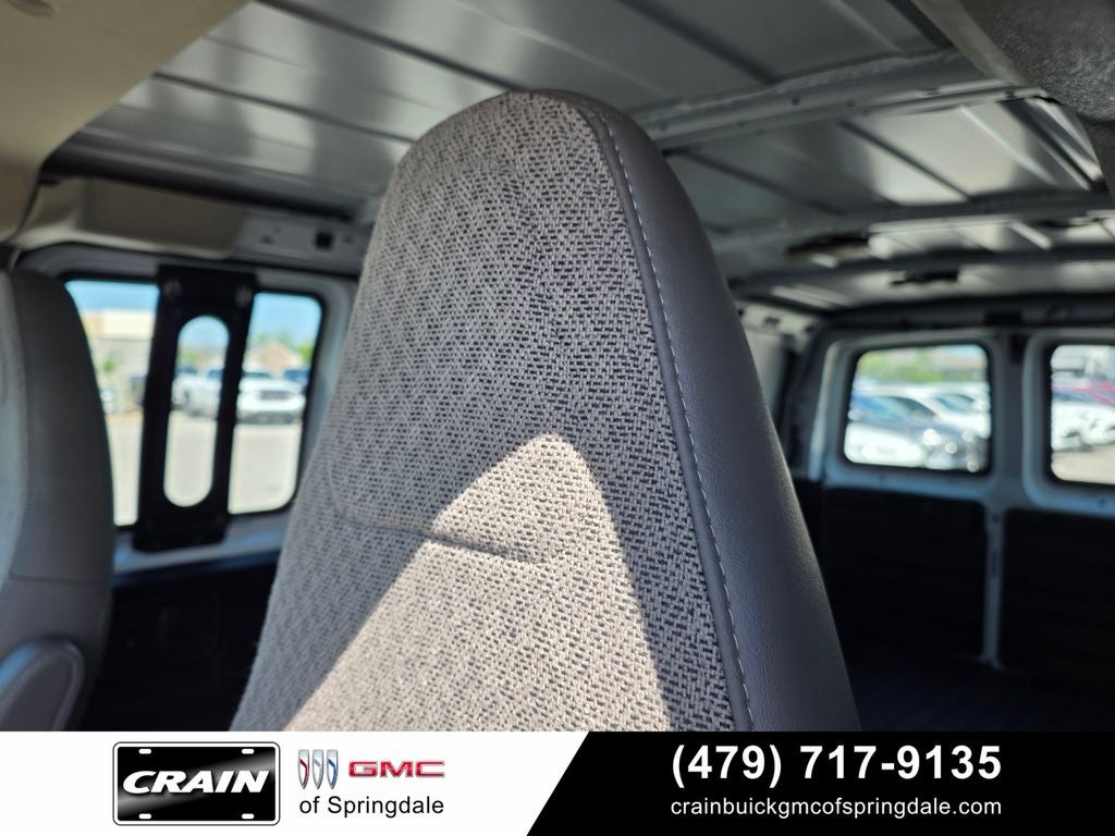 2024 Chevrolet Express 3500 Work Van Cargo