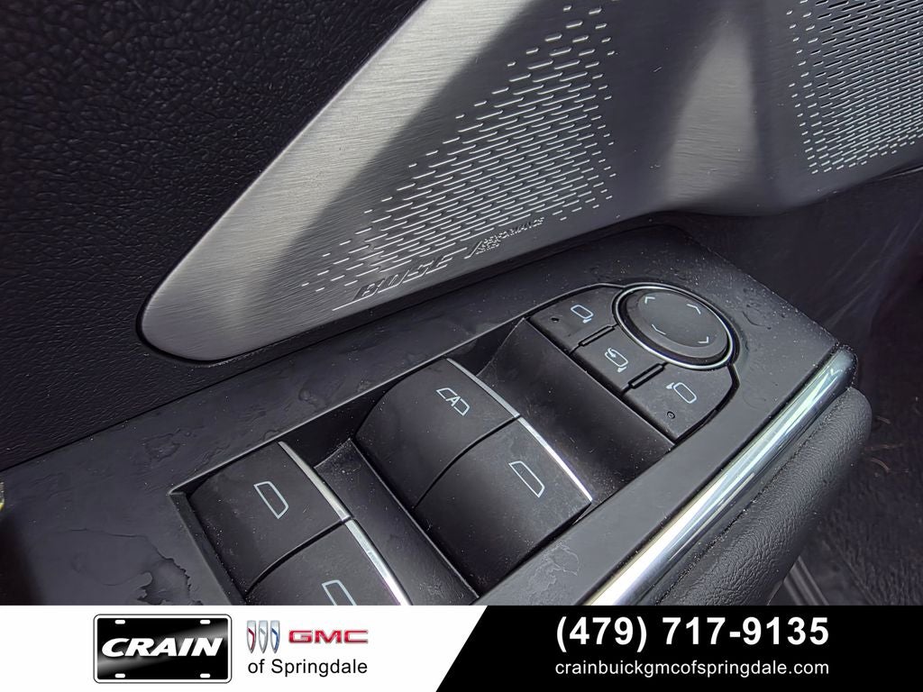 2024 GMC Acadia Denali