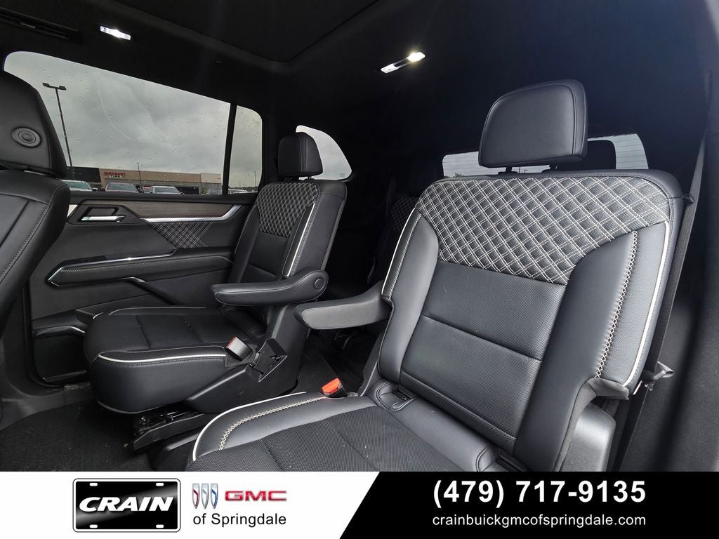 2024 GMC Acadia Denali