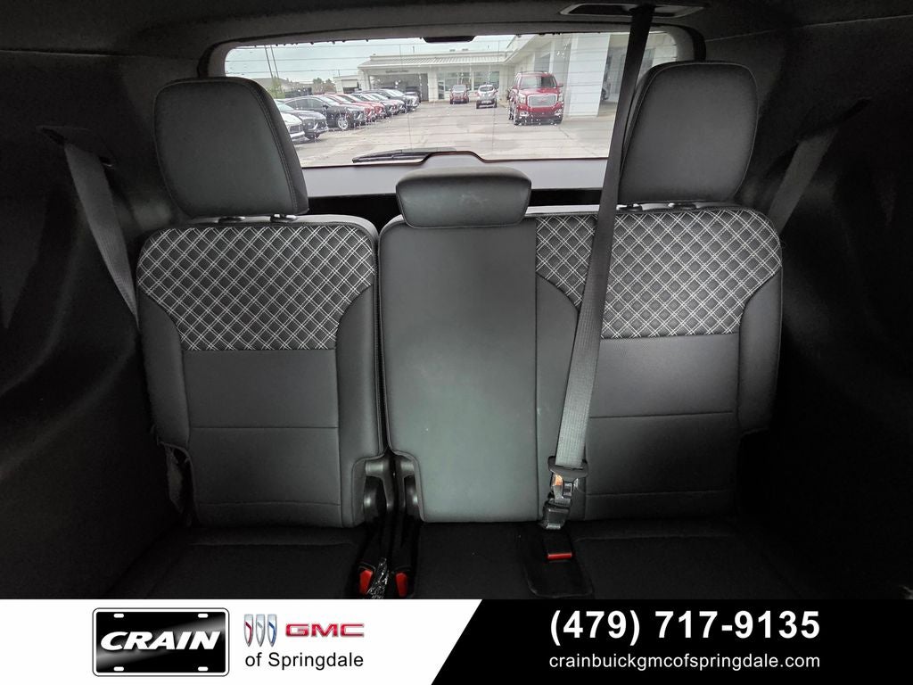 2024 GMC Acadia Denali