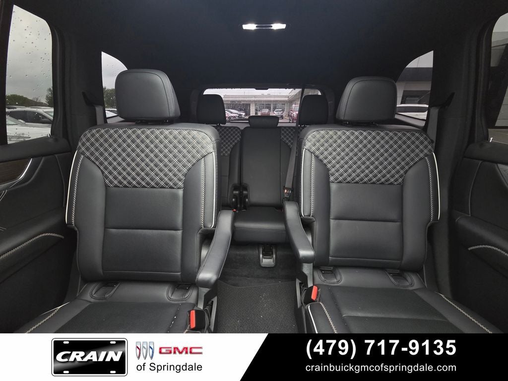 2024 GMC Acadia Denali