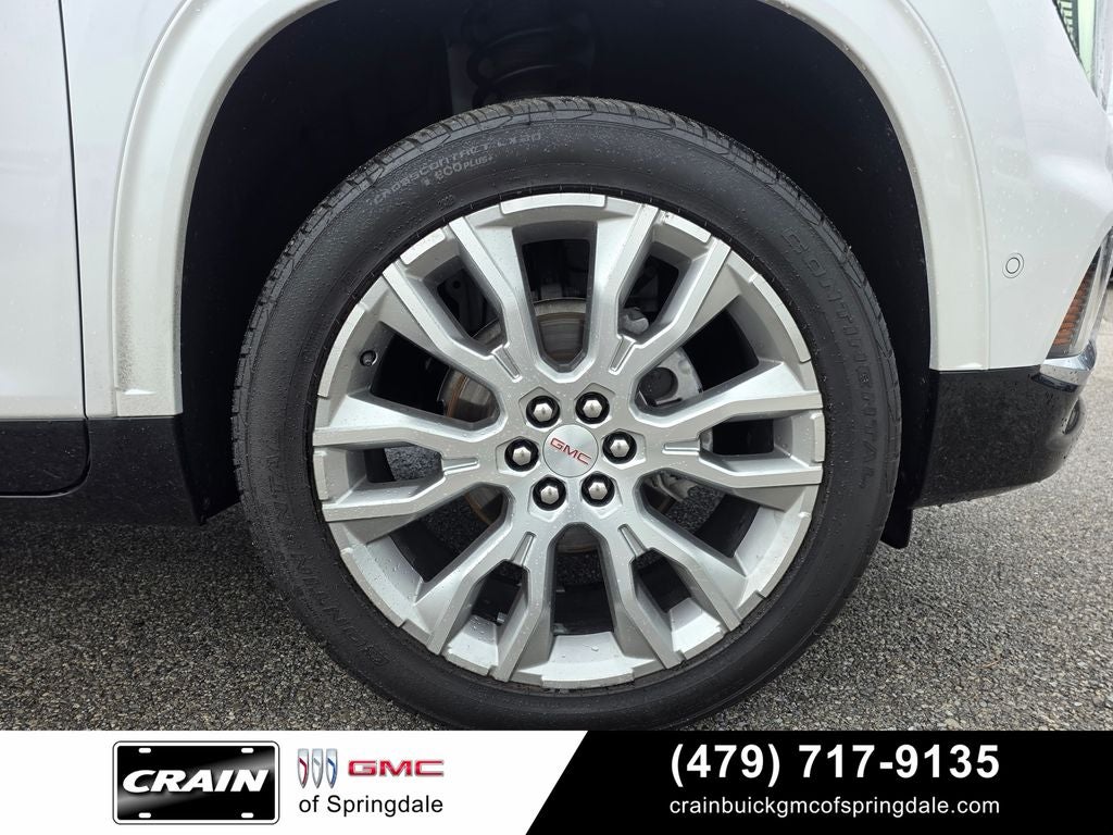 2024 GMC Acadia Denali