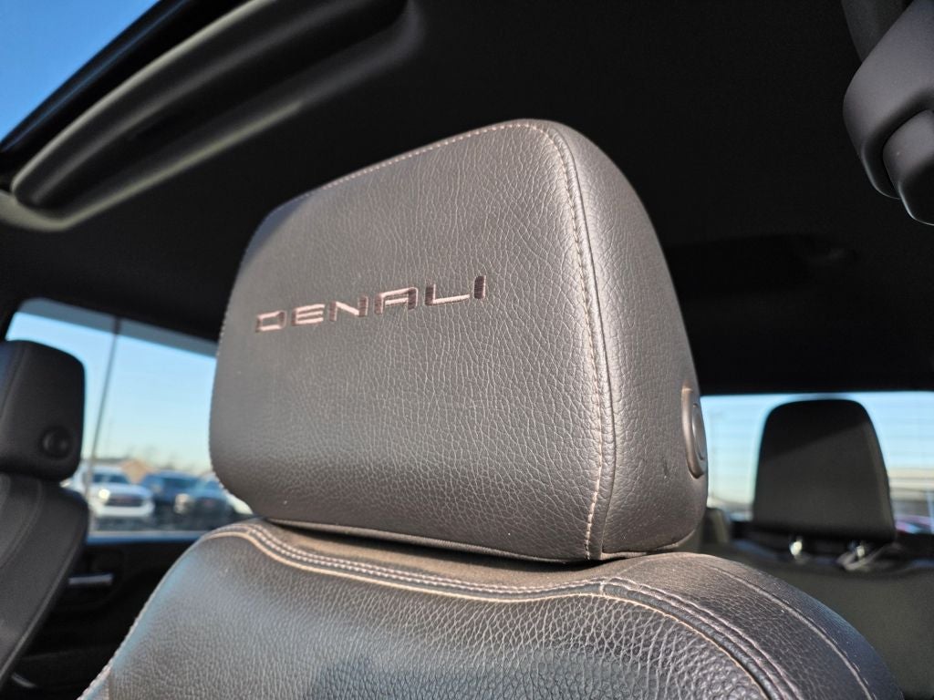 2023 GMC Sierra 2500HD Denali