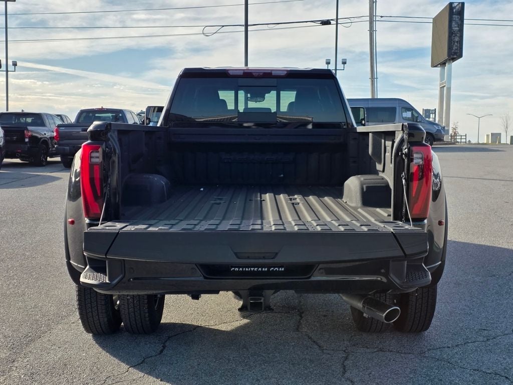 2024 GMC Sierra 3500HD Denali