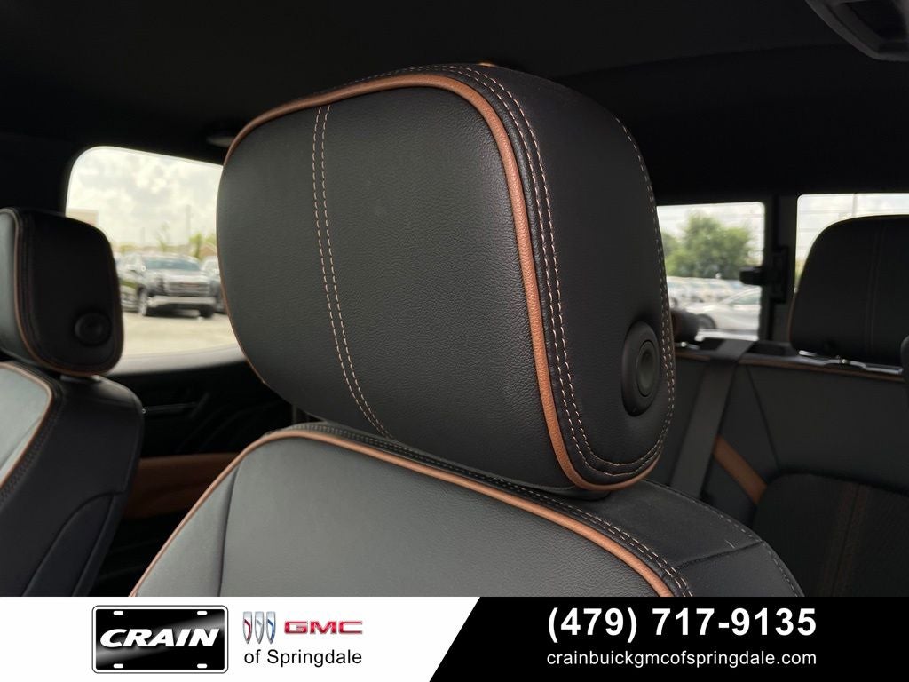 2024 GMC Canyon AT4
