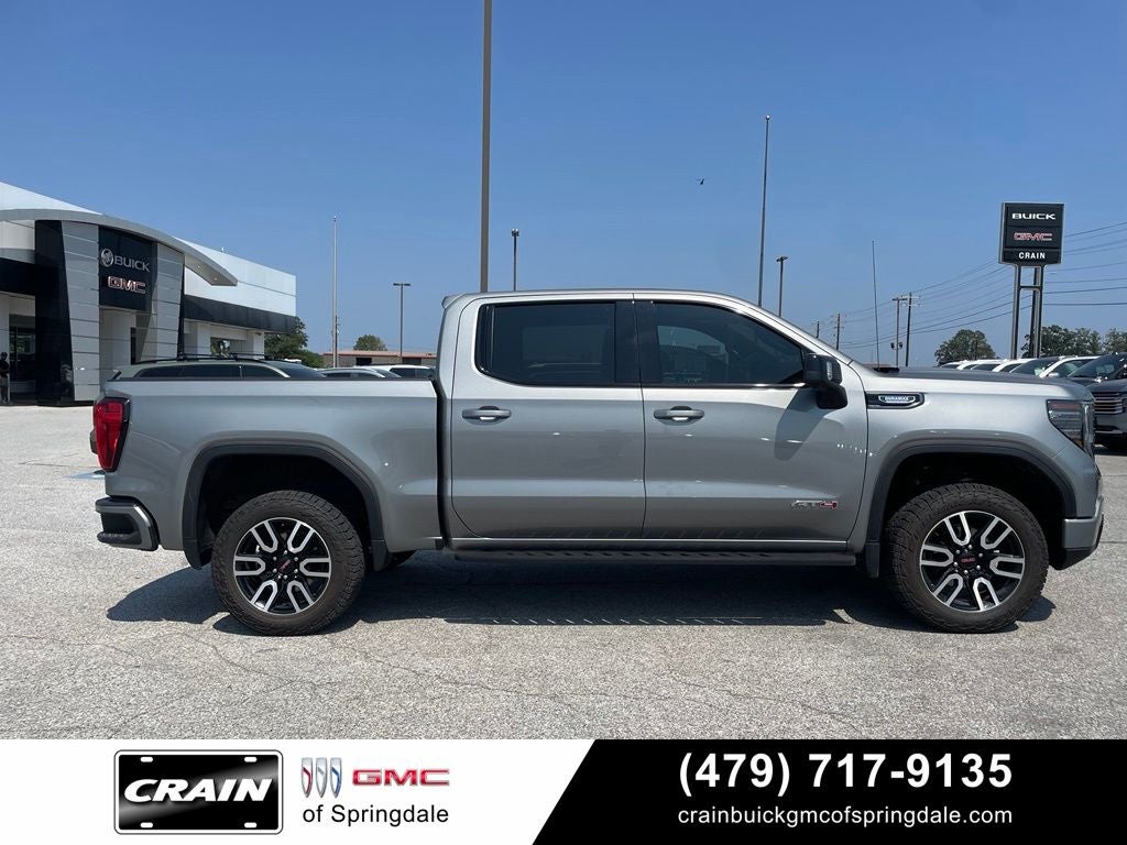 2023 GMC Sierra 1500 AT4 Premium Package